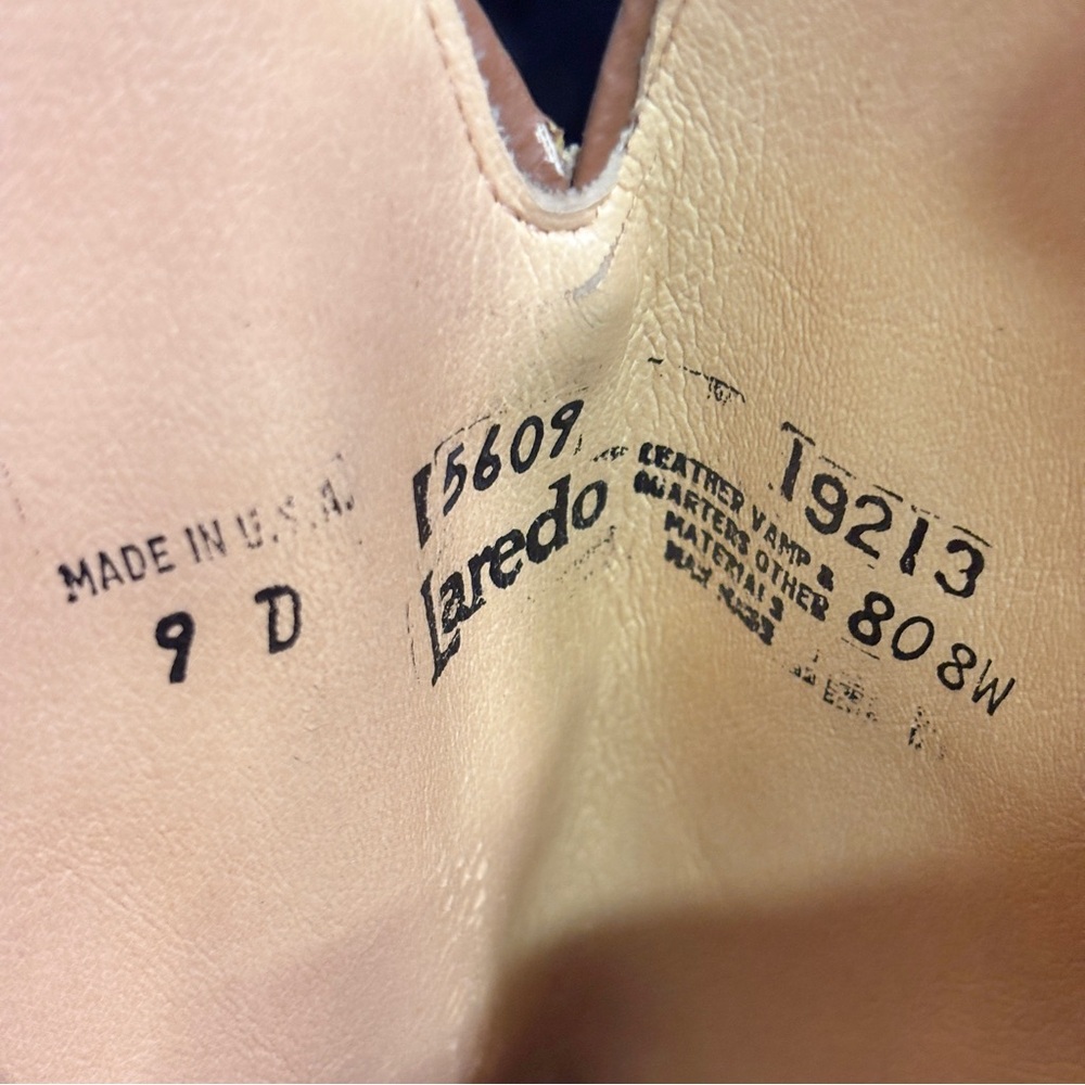 LAREDO Tan Western Cowboy Boots Burnished Toe Size 9 Style 5609 VINTAGE - Picture 8 of 8